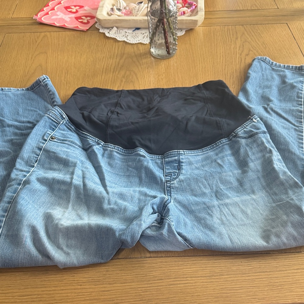 Isabel Maternity by Ingrid & Isabel Light Blue Jeans
